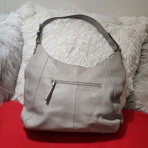 ORA DELPHINE Cream Leather Shoulder Bag